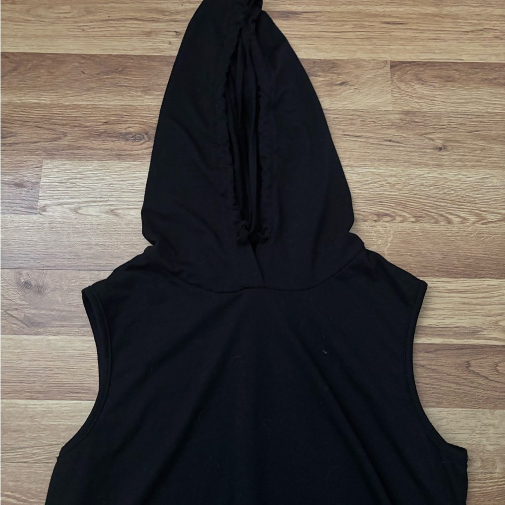 SHEIN Black Sleeveless Hooded Dress - Picture 2 of 3
